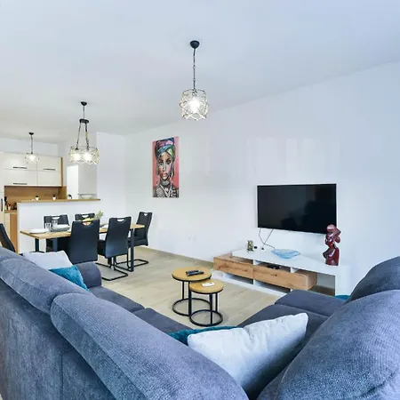 Apartament Nevera In