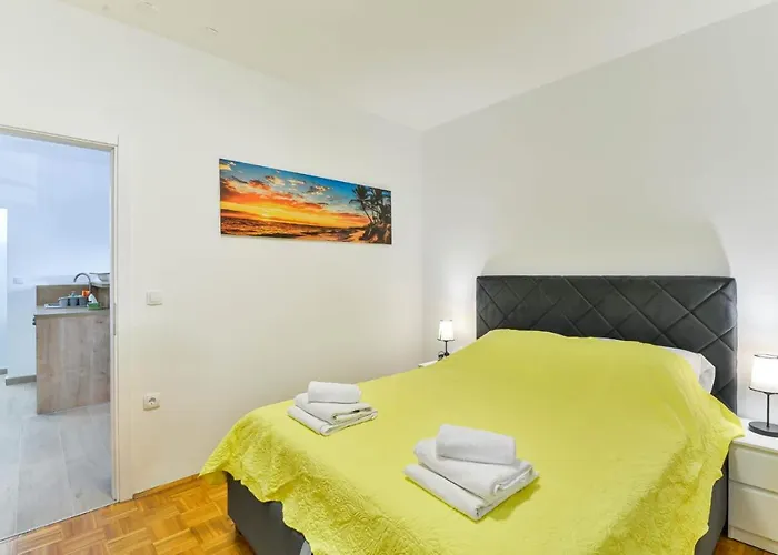 Апартаменты Nevera In Задар